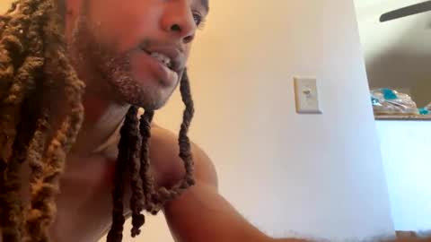 Heavyd614 online show from December 6, 4:06 pm