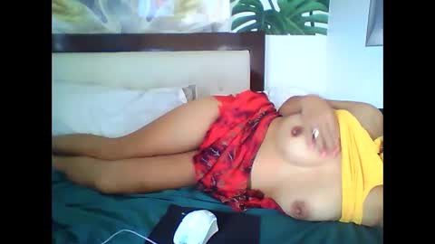 Snapshot of comeherebaby22 chatting on September 15, 11:05 pm Your Forever Baby online show from September 15, 11:05 pm