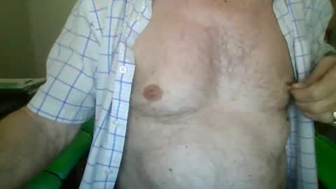 Snapshot of comeonmymouth chatting on February 12, 12:05 am comeonmymouth online show from February 12, 12:05 am