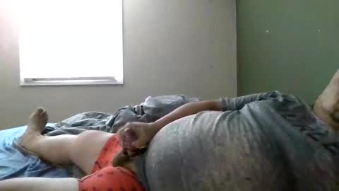 comfortably_numb1980 online show from March 16, 6:56 pm