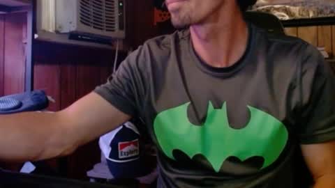 Snapshot of comic_king27 chatting on July 31, 12:10 am Nelson or ComicKing and sometime Peachy143 online show from July 31, 12:10 am