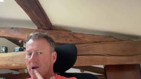 Snapshot of compay69 chatting on November 15, 12:23 pm compay69 online show from November 15, 12:23 pm