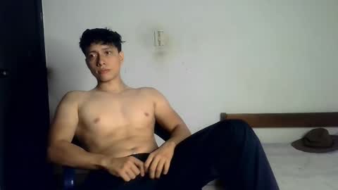 Snapshot of conde2710 chatting on November 22, 3:16 am ELCONDE online show from November 22, 3:16 am