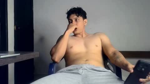 Snapshot of conde2710 chatting on November 26, 3:07 am ELCONDE online show from November 26, 3:07 am