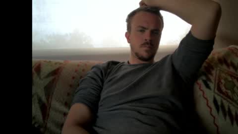 dreamy eyed lover online show from April 7, 7:03 pm