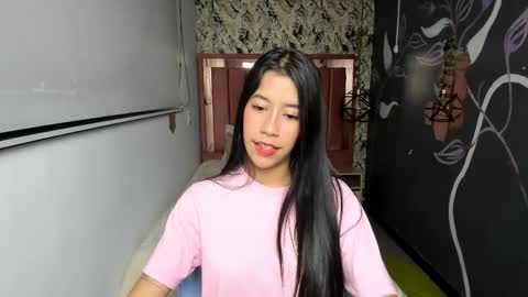 C O N N I E online show from March 4, 8:26 pm