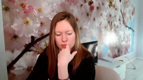 Snapshot of connie_daw chatting on January 22, 7:25 am Connie Daw online show from January 22, 7:25 am