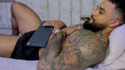 rusfegui online show from March 11, 2:32 am