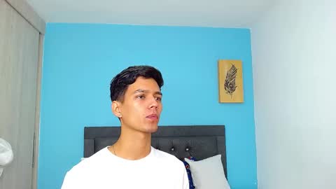 Snapshot of connor_garrett chatting on February 13, 9:06 pm Connor online show from February 13, 9:06 pm