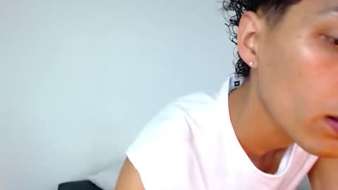 Snapshot of connor_garrett chatting on November 29, 12:35 am Connor online show from November 29, 12:35 am