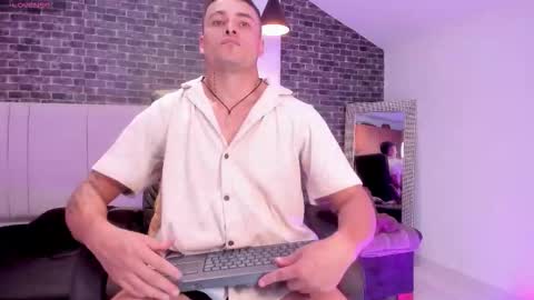 Connor Smith online show from March 11, 4:13 pm