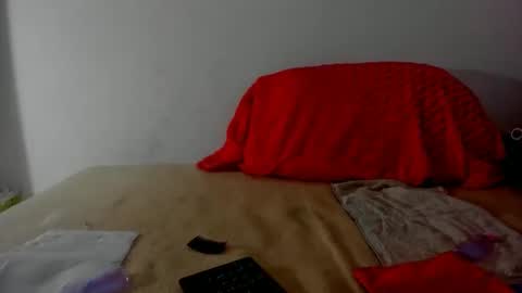 Snapshot of connyhot69 chatting on February 28, 2:42 am CONNY online show from February 28, 2:42 am