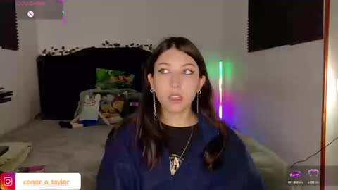 conor_taylor_ online show from March 10, 5:51 pm