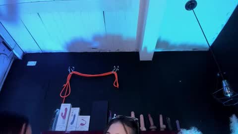 Snapshot of cony_l chatting on November 27, 11:45 am Cony online show from November 27, 11:45 am