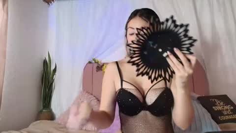 conyabril online show from January 15, 1:37 pm