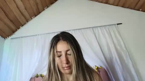 conyabril online show from February 4, 12:33 pm