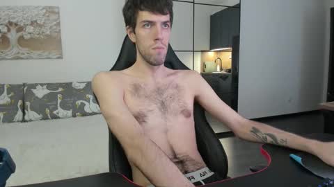 Snapshot of cookies_boys chatting on December 4, 12:42 am cookies_boys online show from December 4, 12:42 am