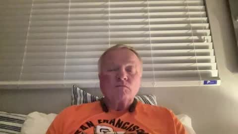 Snapshot of cookoosnest chatting on February 26, 4:47 am cookoosnest online show from February 26, 4:47 am