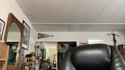 cookoosnest online show from March 19, 5:33 am