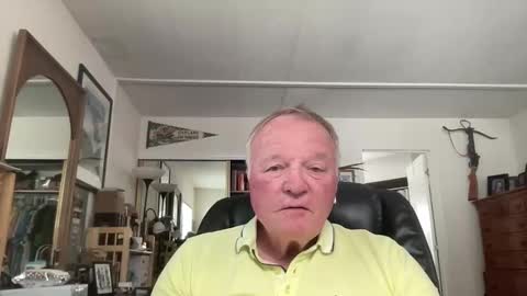 Snapshot of cookoosnest chatting on May 28, 11:46 pm cookoosnest online show from May 28, 11:46 pm