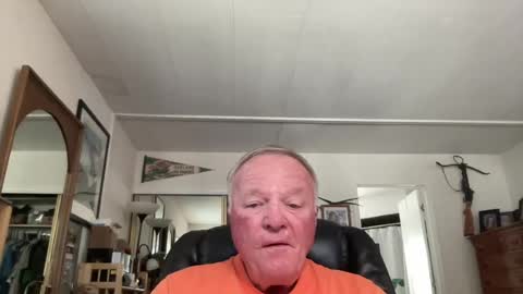 Snapshot of cookoosnest chatting on June 11, 11:14 pm cookoosnest online show from June 11, 11:14 pm