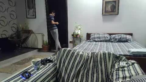 Cool2Buddies online show from June 28, 1:28 pm
