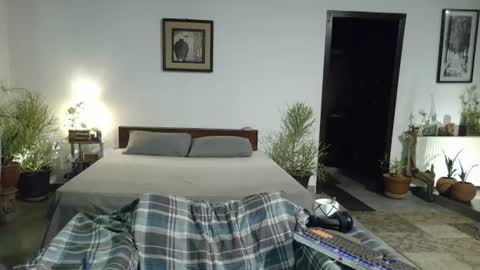 Cool2Buddies online show from July 28, 6:42 pm