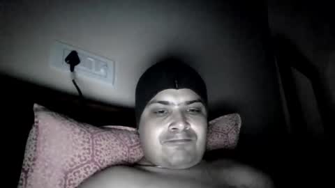 Snapshot of cool_breeze09 chatting on February 8, 9:57 pm Cool Breeze09 online show from February 8, 9:57 pm