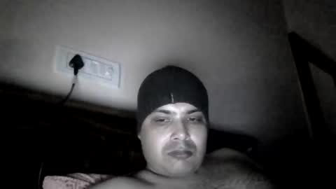 Snapshot of cool_breeze09 chatting on February 24, 5:42 pm Cool Breeze09 online show from February 24, 5:42 pm