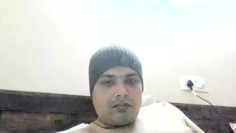 Snapshot of cool_breeze09 chatting on October 16, 11:55 am Cool Breeze09 online show from October 16, 11:55 am