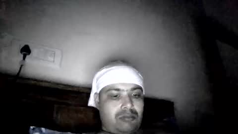 Snapshot of cool_breeze09 chatting on March 3, 1:01 am Cool Breeze09 online show from March 3, 1:01 am