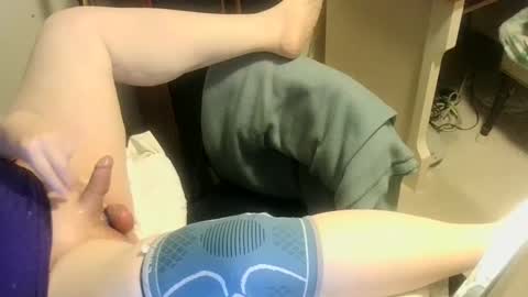 Snapshot of coolbreezee007 chatting on February 26, 10:15 am Chuck online show from February 26, 10:15 am