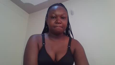 coolgirl001 online show from October 15, 7:52 am