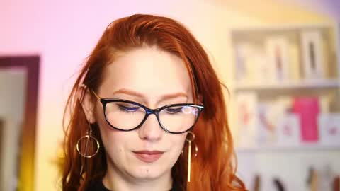 Snapshot of coolteacher chatting on February 13, 8:48 am Ginger The Cringer online show from February 13, 8:48 am