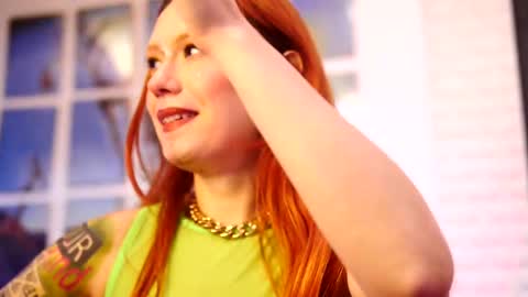 Snapshot of coolteacher chatting on September 16, 6:47 am Ginger The Cringer online show from September 16, 6:47 am