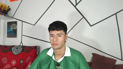 Snapshot of cooper_shiro chatting on April 1, 7:00 pm shiro online show from April 1, 7:00 pm