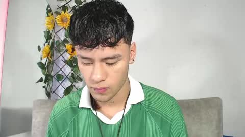 Snapshot of cooper_shiro chatting on May 18, 8:36 pm shiro online show from May 18, 8:36 pm