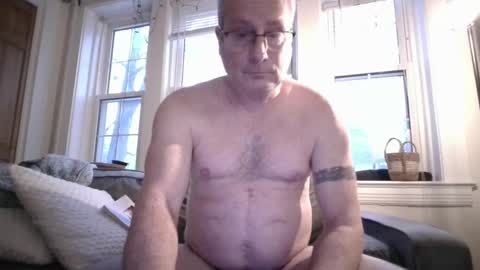 Snapshot of copacetic999 chatting on February 15, 12:33 pm copacetic999 online show from February 15, 12:33 pm