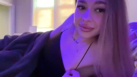 coppycat1 online show from May 7, 11:32 pm