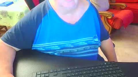 Snapshot of coquin375 chatting on October 27, 6:56 pm coquin375 online show from October 27, 6:56 pm