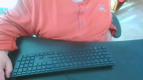 Snapshot of coquin375 chatting on November 30, 8:18 am coquin375 online show from November 30, 8:18 am