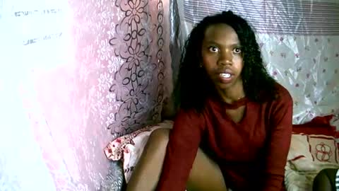 coquine_lara online show from April 27, 12:36 pm