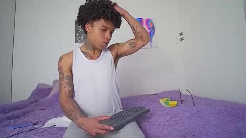 coraline_777 online show from June 5, 5:14 am