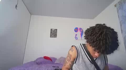 coraline_777 online show from June 9, 3:18 am