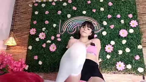 Snapshot of coralinexxx07 chatting on September 13, 12:21 am Coraline uwu     Bienvenidos al dulce mundo de Coraline    Hola amores soy Coraline  Una chica  tierna juguetona online show from September 13, 12:21 am