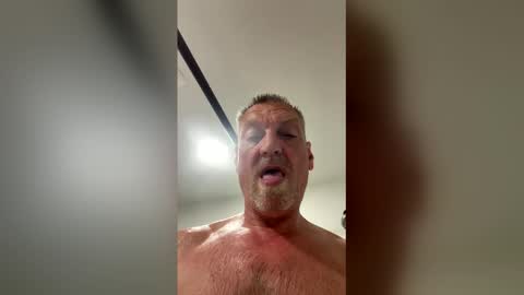 corbin862881 online show from May 6, 1:49 pm