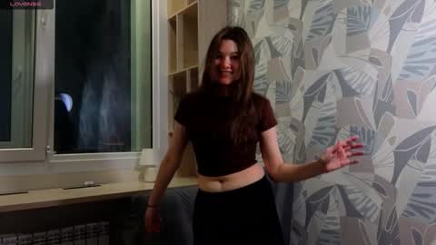 Snapshot of cordiacower chatting on October 17, 3:47 pm Leya online show from October 17, 3:47 pm