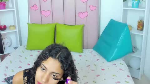 Snapshot of corey_bless chatting on February 22, 11:46 am Corey Bless online show from February 22, 11:46 am