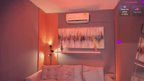 Snapshot of corinnah chatting on October 24, 12:12 pm Cori online show from October 24, 12:12 pm