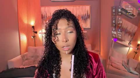 Snapshot of corinnah chatting on October 30, 12:17 pm Cori online show from October 30, 12:17 pm